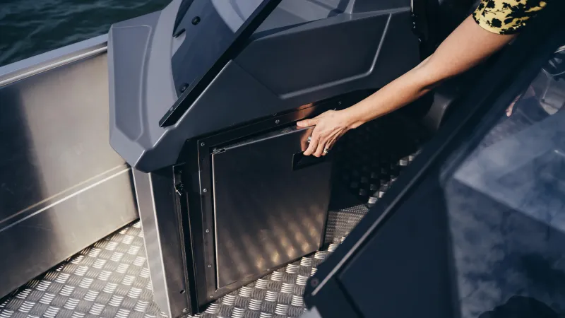 Buster XL + Yamaha F115XB 2024